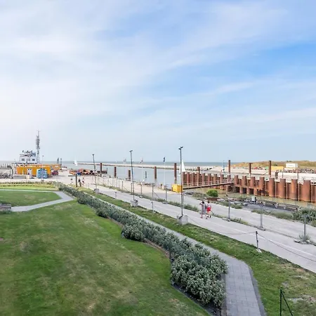 Portsight - Cosy For 4 Persons With Parking Apartman *